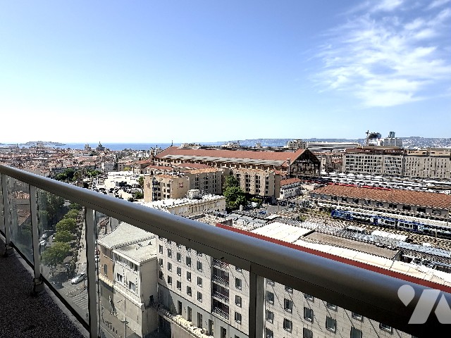 Appartement 4 pièces 96 m² · à Marseille 1er Arrondissement · 96 m² · 280 000 €