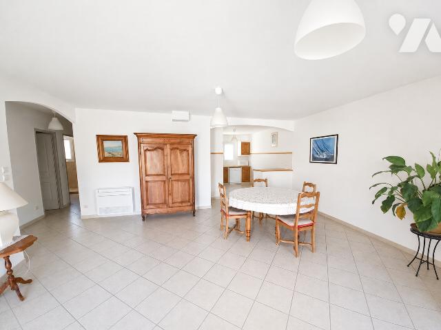 Maison 3 pièces 86 m² · à Aureille · 86 m² · 285 000 €