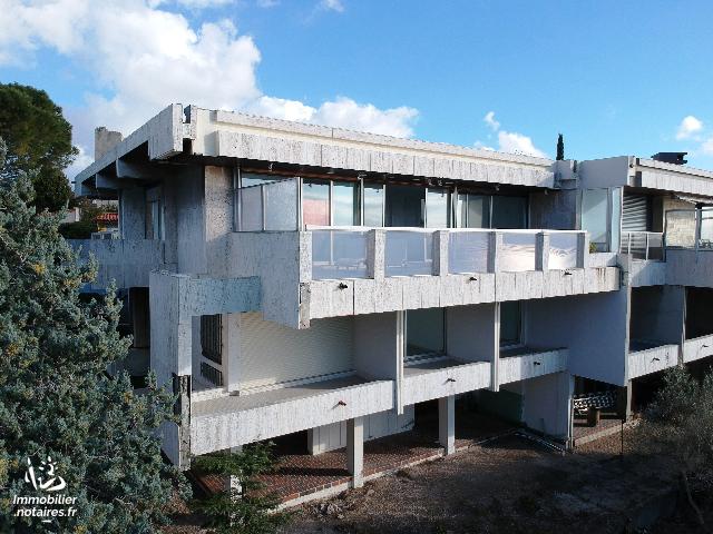Vente Notariale Interactive - Maison - Marseille 7e Arrondissement - 218.00m² - 5 pièces - Ref : 190106III002Marseille