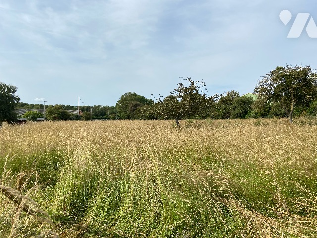 Terrain — Douvres-la-Délivrande