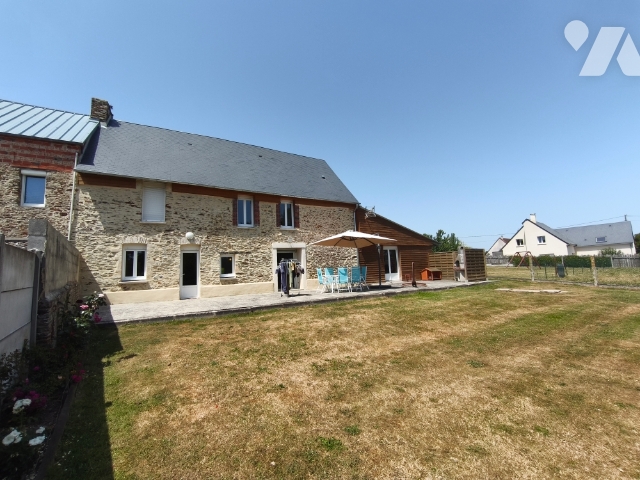 Maison 5 pièces 105 m² · à Molay-Littry · 105 m² · 250 000 €