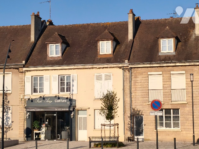 Immeuble 80 m² · à Tilly-sur-Seulles · 80 m² · 206 700 €