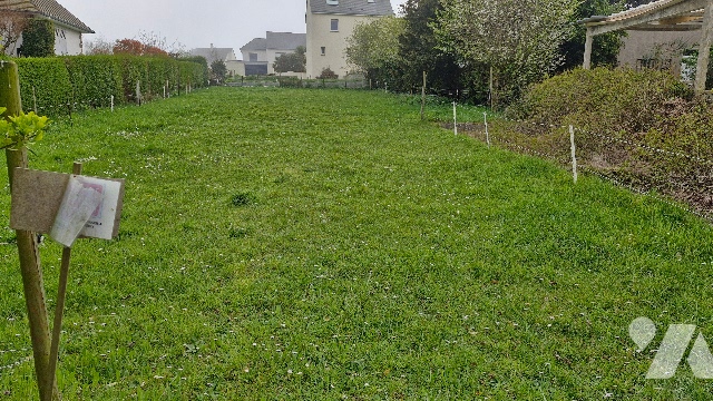 Terrain 701 m² · à Ver-sur-Mer · 701 m² · 105 000 €