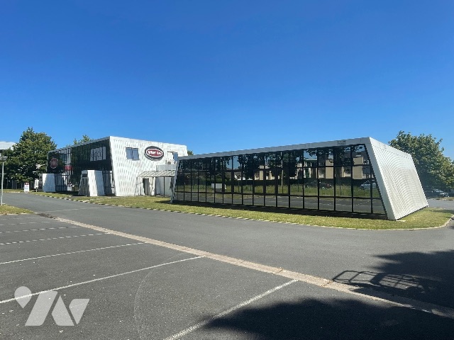 Lac 865 m² Épron · 865 m² · 500 000 €