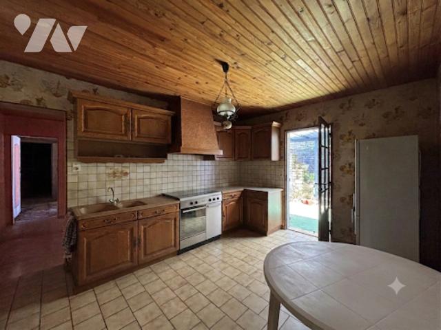 Maison 5 pièces 103 m² · à Ruelle-sur-Touvre · 103 m² · 138 000 €