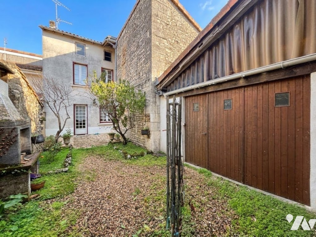 Maison 5 pièces 86 m² · à Ruelle-sur-Touvre · 86 m² · 140 000 €
