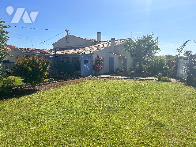 MAI 102m² — Saint-Just-Luzac