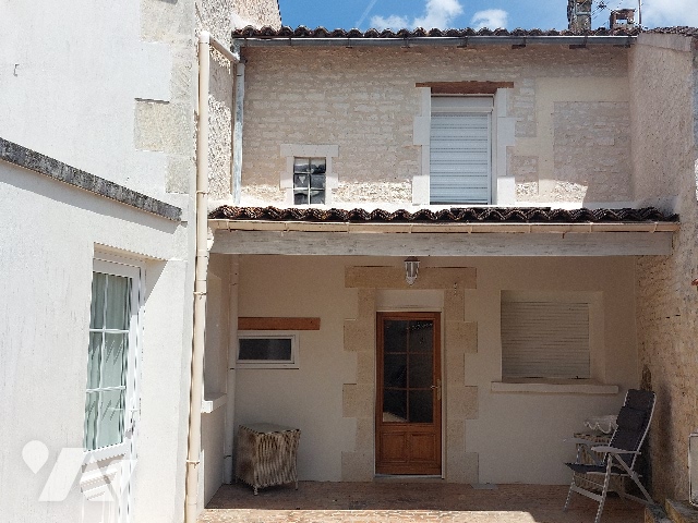 Maison 4 pièces 152 m² · à Matha · 152 m² · 280 000 €