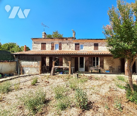 Maison 7 pièces 180 m² · à Saint-Pierre-de-l'Isle · 180 m² · 130 000 €