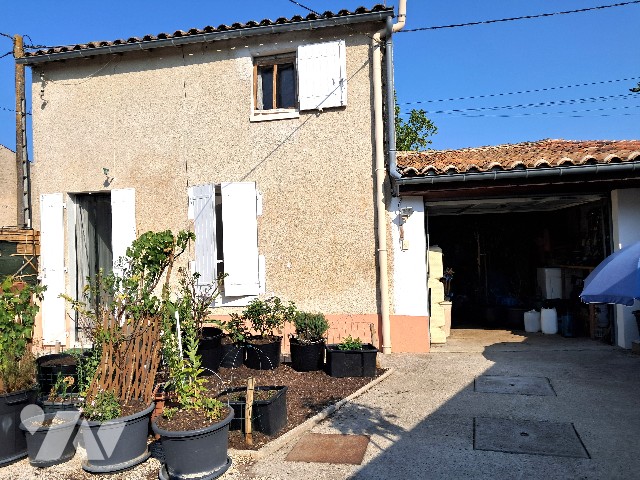 Maison 3 pièces 72 m² · à La Brousse · 72 m² · 90 000 €