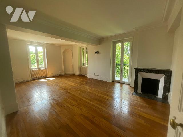 Vente - Appartement - DIJON - 83,08 m² - 3 pièces - 21001/9