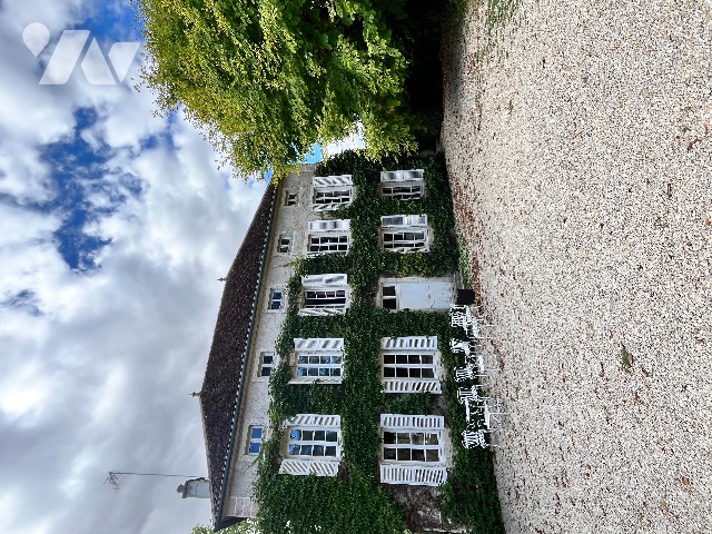 Maison 10 pièces 263 m² · à Arceau · 263 m² · 550 000 €