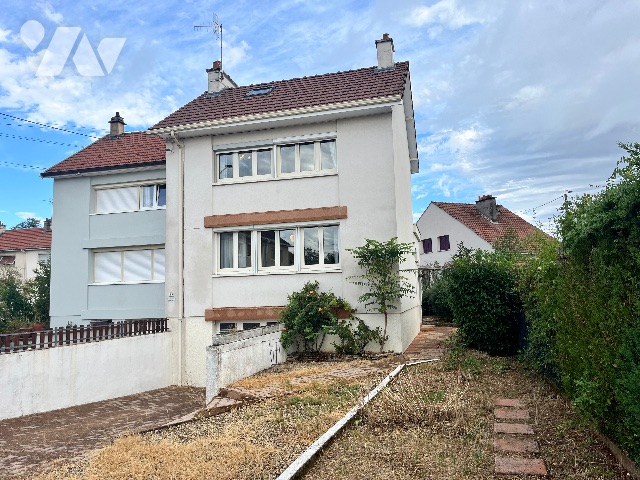 Maison 6 pièces 78 m² · à Dijon · 77,6 m² · 187 296 €