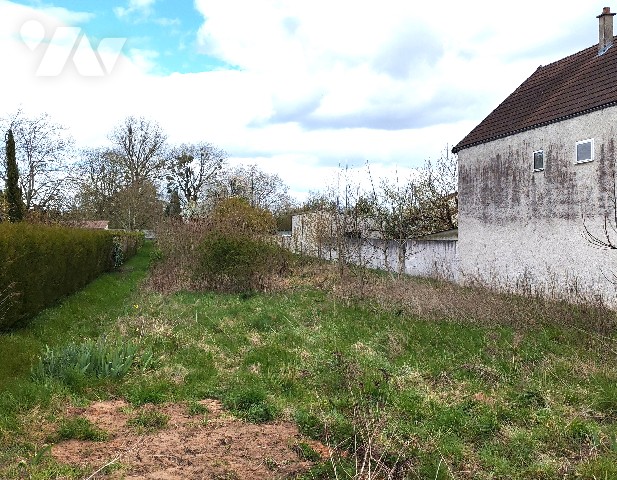 Terrain 1720 m² · à Échenon · 1 720 m² · 43 000 €