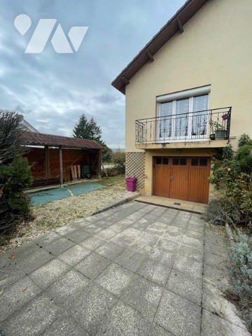 Maison 7 pièces 145 m² · à Venarey-les-Laumes · 145 m² · 196 000 €