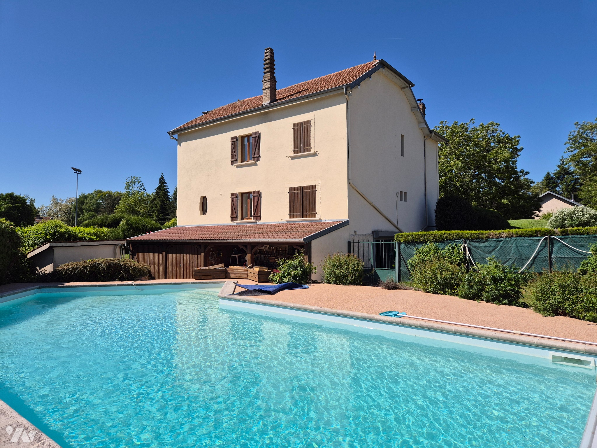 Maison 172m² — Savoyeux