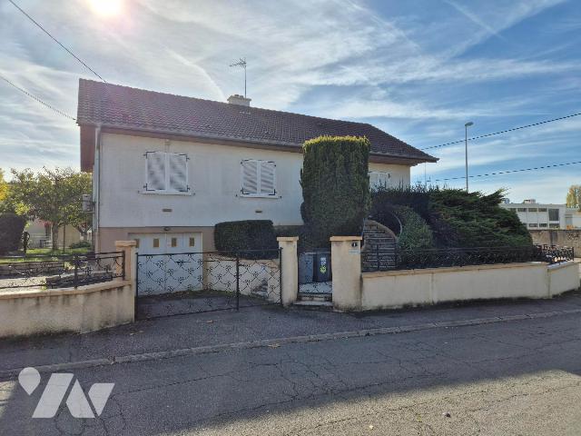 Maison 6 pièces 135 m² · à Gray · 135,1 m² · 150 000 €