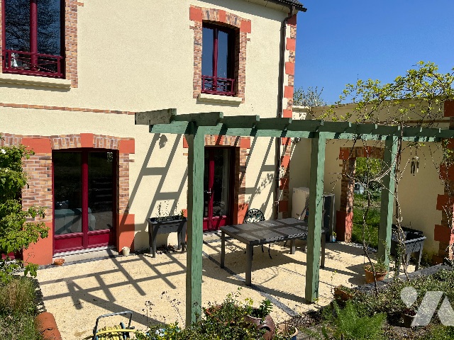 Maison 6 pièces 137 m² · à Dinan · 137 m² · 390 000 €