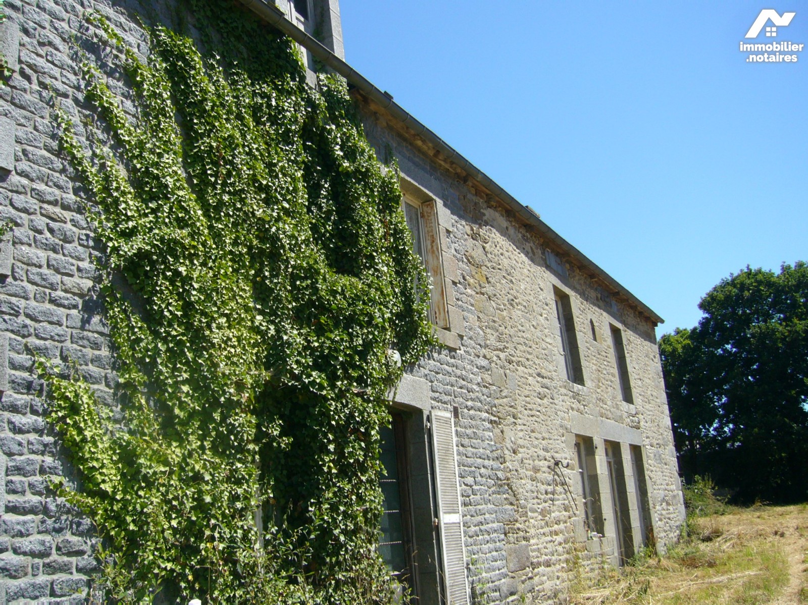 Maison à Vendre Notaire St Pierre De Plesguen Maison / villa à A vendre 5 pièces (130 m²) - ST PIERRE DE PLESGUEN 35720 -  197 600 €