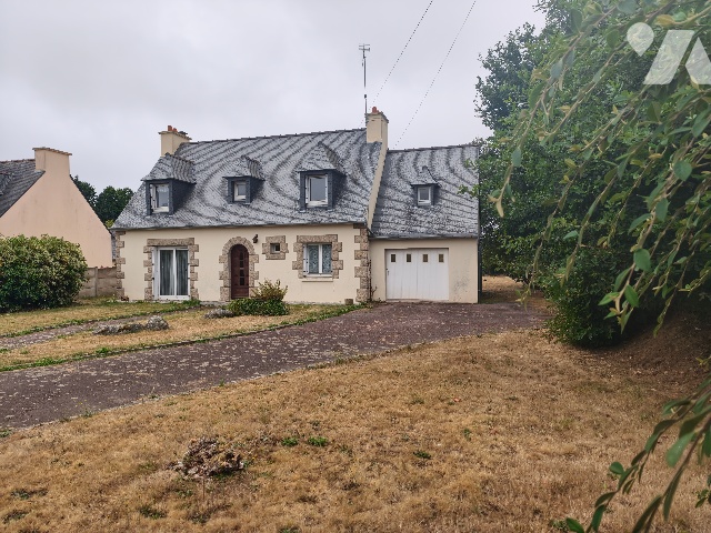 Maison 5 pièces 102 m² · à Saint-Clet · 102 m² · 163 000 €
