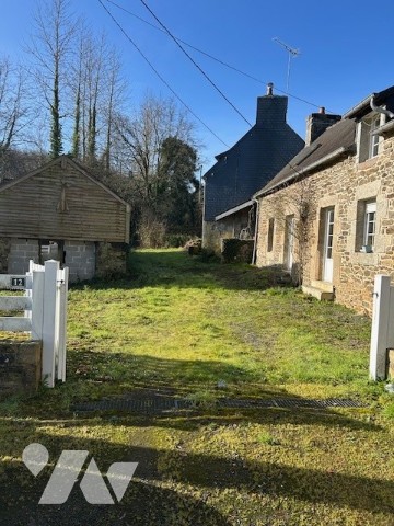 Maison 6 pièces 100 m² · à Bourbriac · 100 m² · 160 000 €