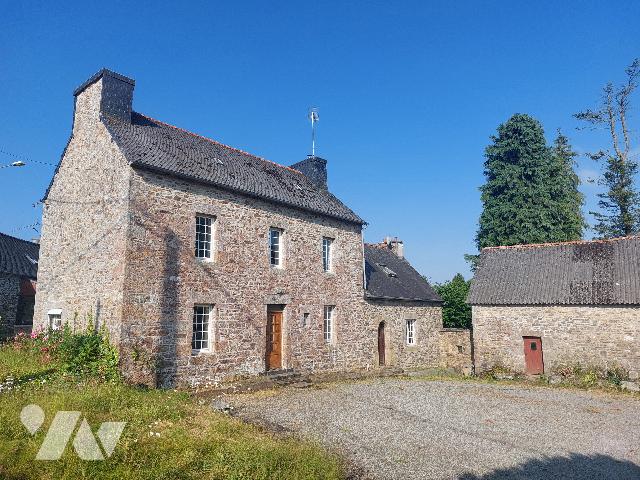 Maison 4 pièces 90 m² · à Bourbriac · 90 m² · 185 000 €