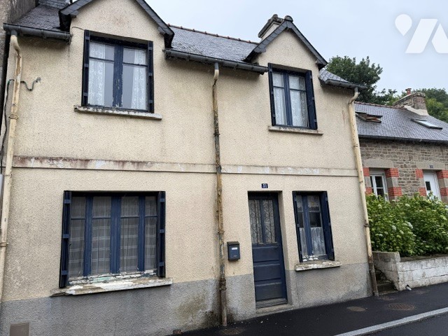 Maison 5 pièces 50 m² · à Bourbriac · 50 m² · 40 000 €