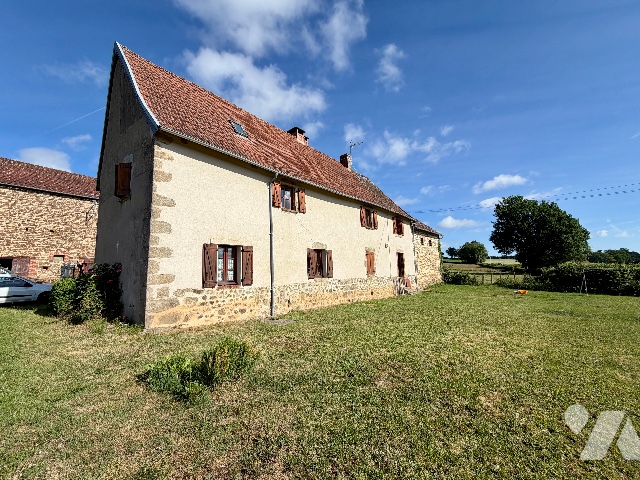 Maison 144m² — Saint-Quentin-la-Chabanne