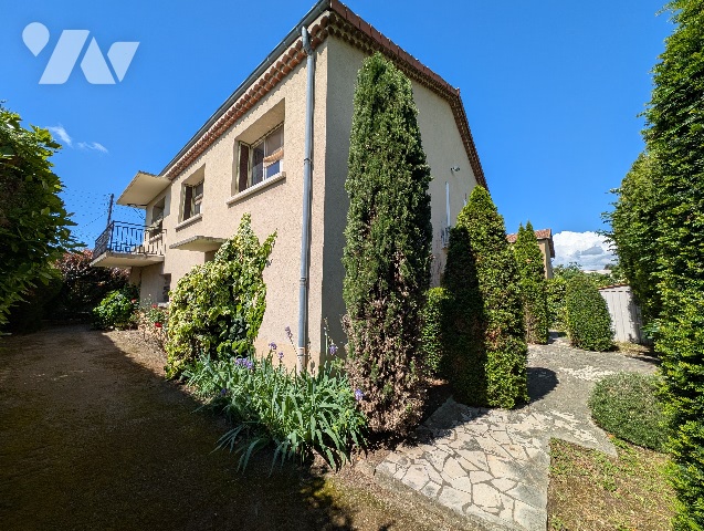 Maison 6 pièces 200 m² · à Bourg-lès-Valence · 200 m² · 260 000 €