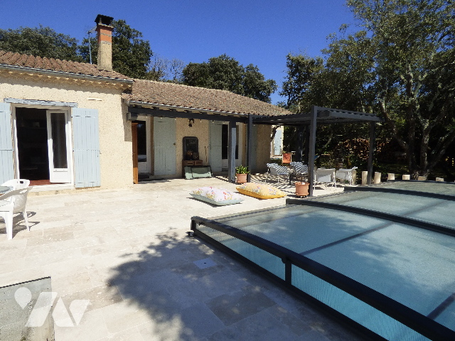 Maison 5 pièces 95 m² · à Taulignan · 95 m² · 327 000 €