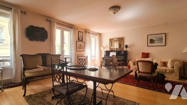 Appartement 4 pièces 91 m² · à Paris 18e Arrondissement · 91 m² · 1 100 000 €