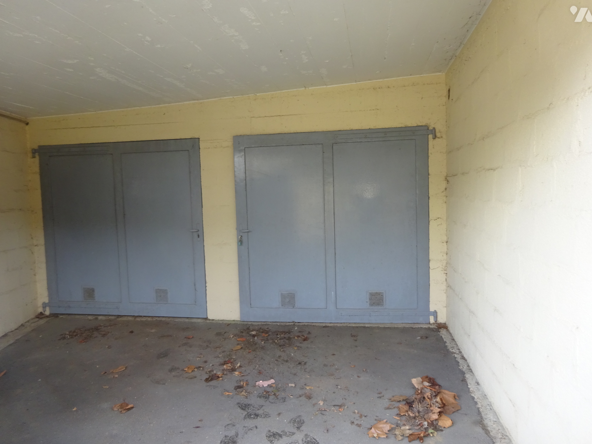 Parking 14 m² · à Nogent-le-Rotrou · 13,7 m² · 90 €/mois