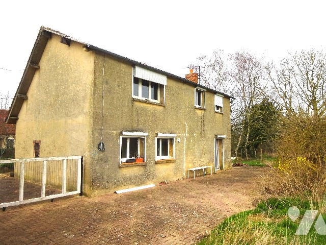 Maison 3 pièces 86 m² · à Arcisses · 86,3 m² · 60 000 €