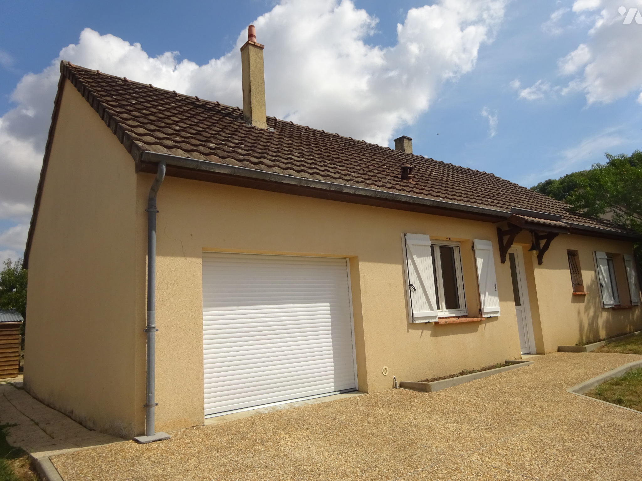 Maison 3 pièces 74 m² · à Arcisses · 74 m² · 153 000 €