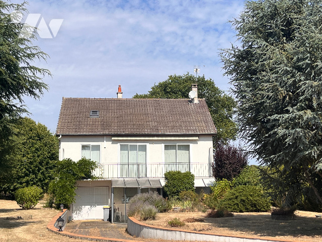 Maison 95m² — Saumeray