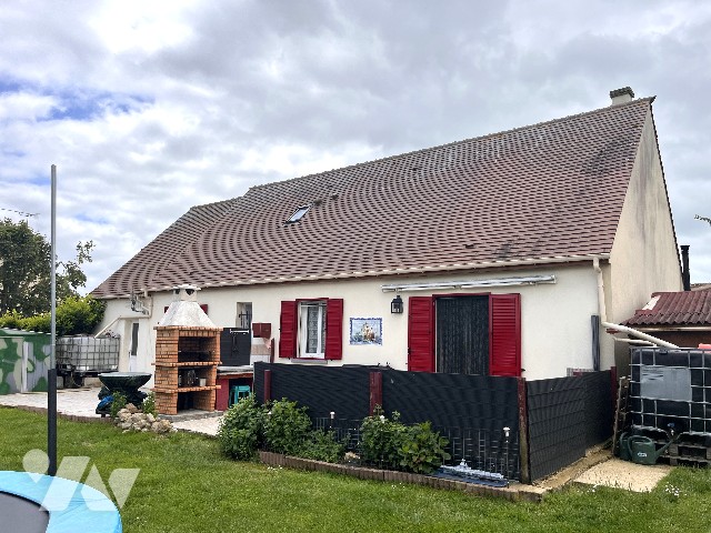 Maison 5 pièces 123 m² · à Trizay-lès-Bonneval · 122,9 m² · 191 700 €