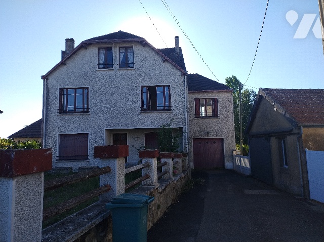 Maison 7 pièces 158 m² · à Ferté-Bernard · 158 m² · 148 000 €