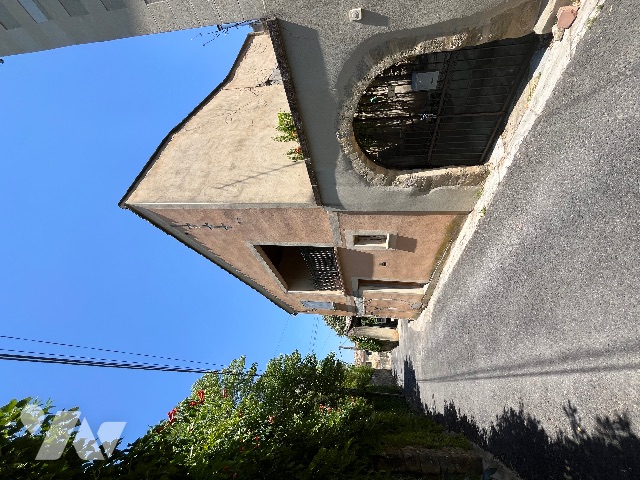 Maison 4 pièces 91 m² · à Saint-Quentin-la-Poterie · 91 m² · 110 000 €