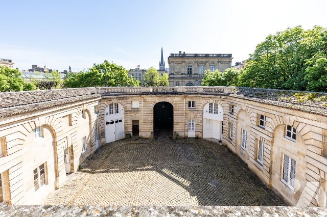 Maison 22 pièces 1007 m² · à Bordeaux · 1 007 m² · 4 851 000 €