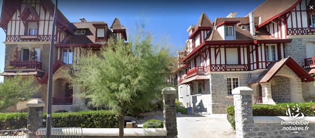 Vente aux Enchères - Appartement - Biarritz - 63.75m² - 3 pièces - Ref : 210133VAE006