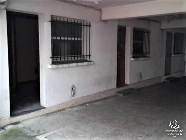 Vente aux Enchères - Local d'activité - Tarbes - 43.00m² - Ref : 181033Vae054