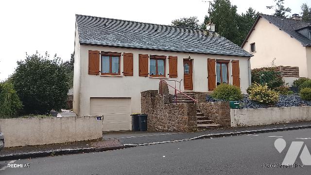 Vente - Maison / villa - ST GERMAIN EN COGLES - 88 m² - 6 pièces - VTEHAR