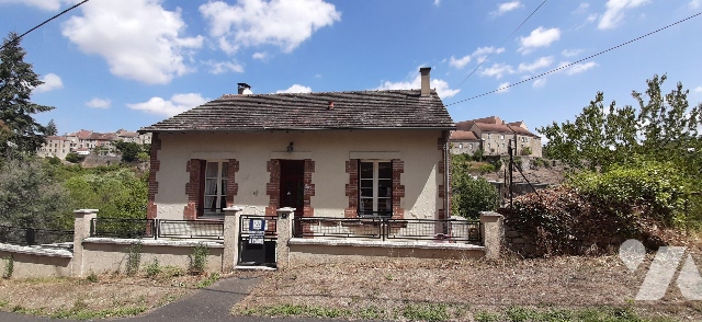 Maison 4 pièces 82 m² · à Saint-Benoît-du-Sault · 82 m² · 90 000 €