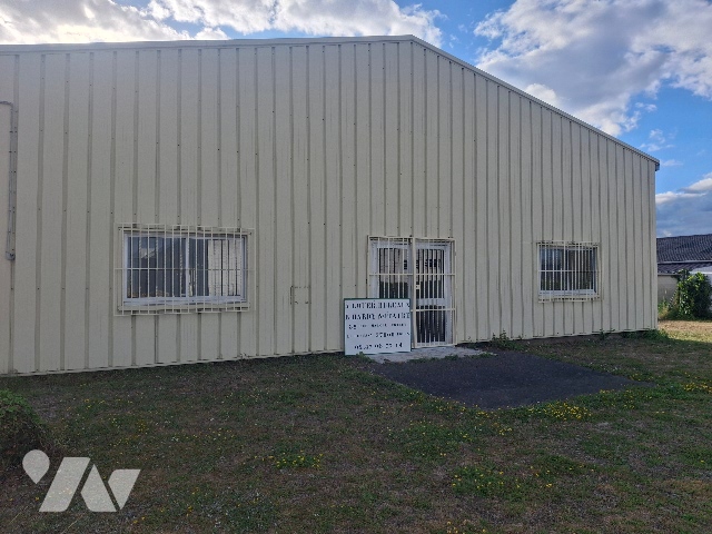 Location - Local d'activités - LUYNES - 100 m² - LOC-THE-MF