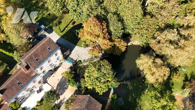 Vente - Maison / villa - TOURS - 350 m² - 9 pièces - 3702709