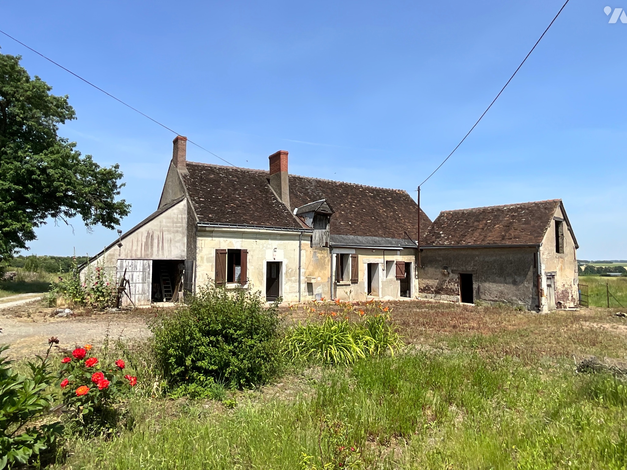 Maison 3 pièces 95 m² · à Monthodon · 95 m² · 100 000 €