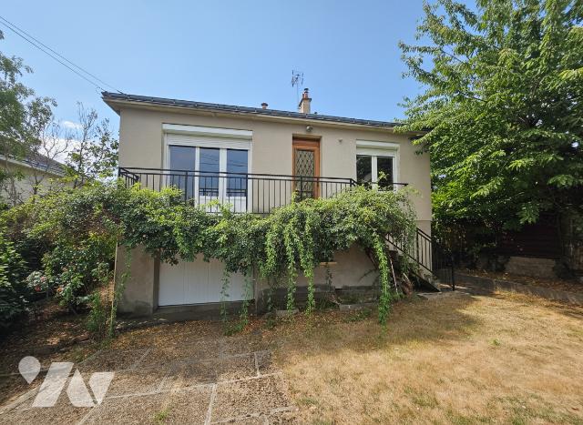 Maison 5 pièces 102 m² · à Château-Renault · 102 m² · 105 000 €