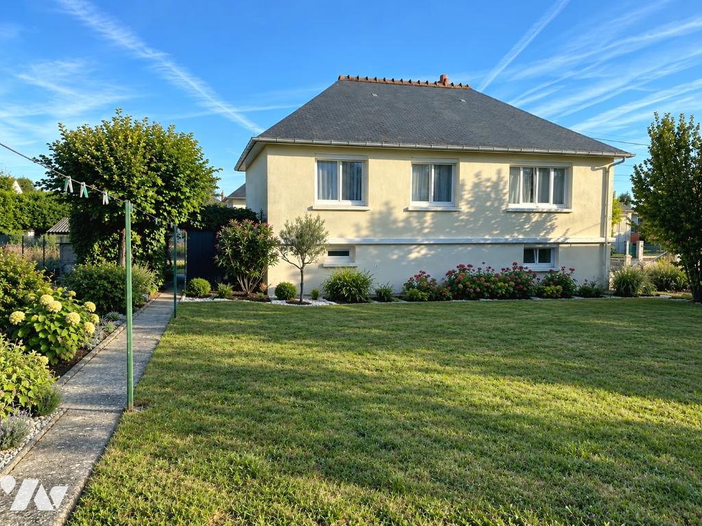 Maison 5 pièces 103 m² · à Ligueil · 103 m² · 129 000 €