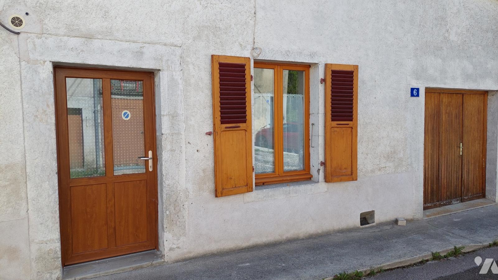 Appartement 3 pièces 46 m² · à Saint-Claude · 46 m² · 80 000 €