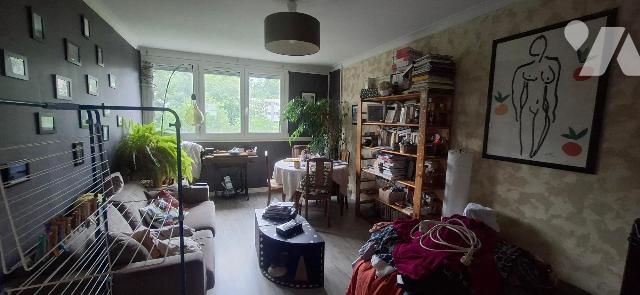 Appartement 3 pièces 67 m² · à Saint-Étienne · 67,4 m² · 65 000 €